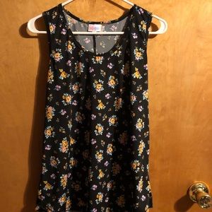 LuLaRoe XL tank